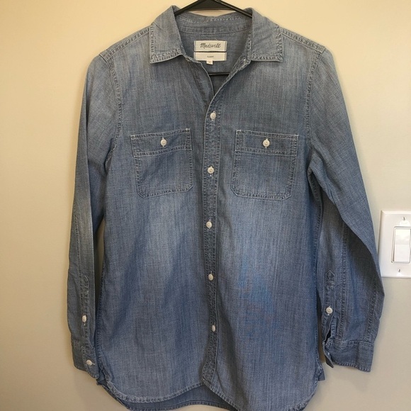 Madewell Women’s button down jean shirt size Small - Picture 2 of 9